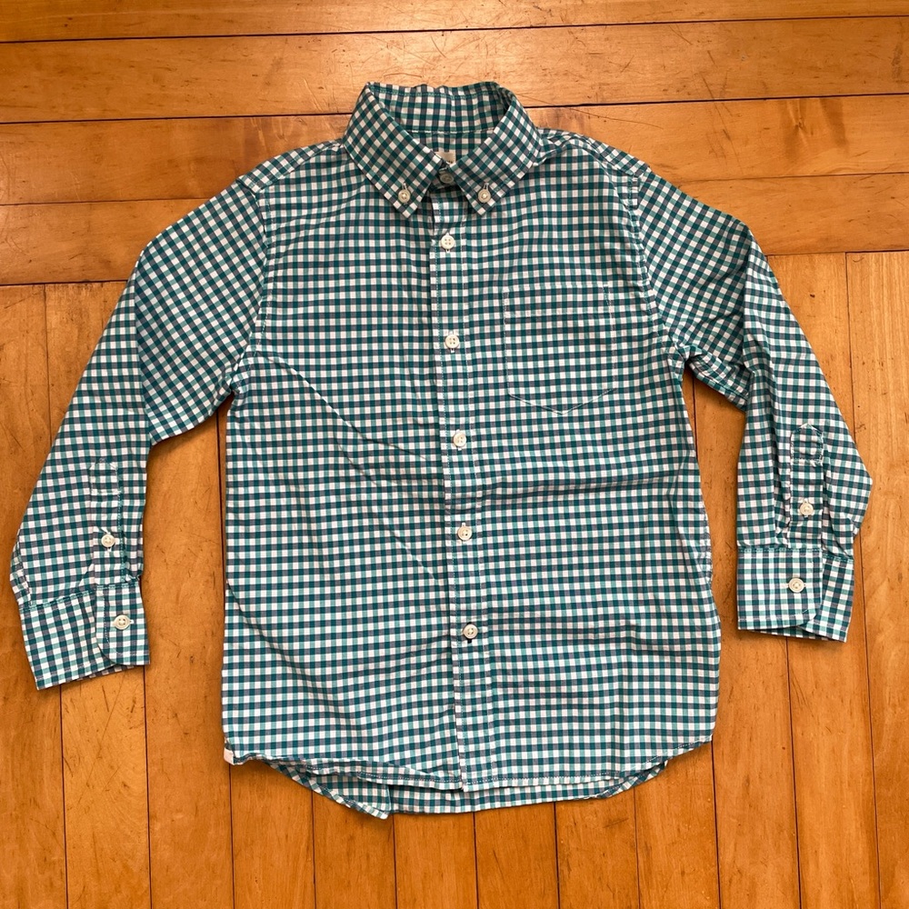 Crewcuts size 4/5T long sleeved button down cotton dress shirt